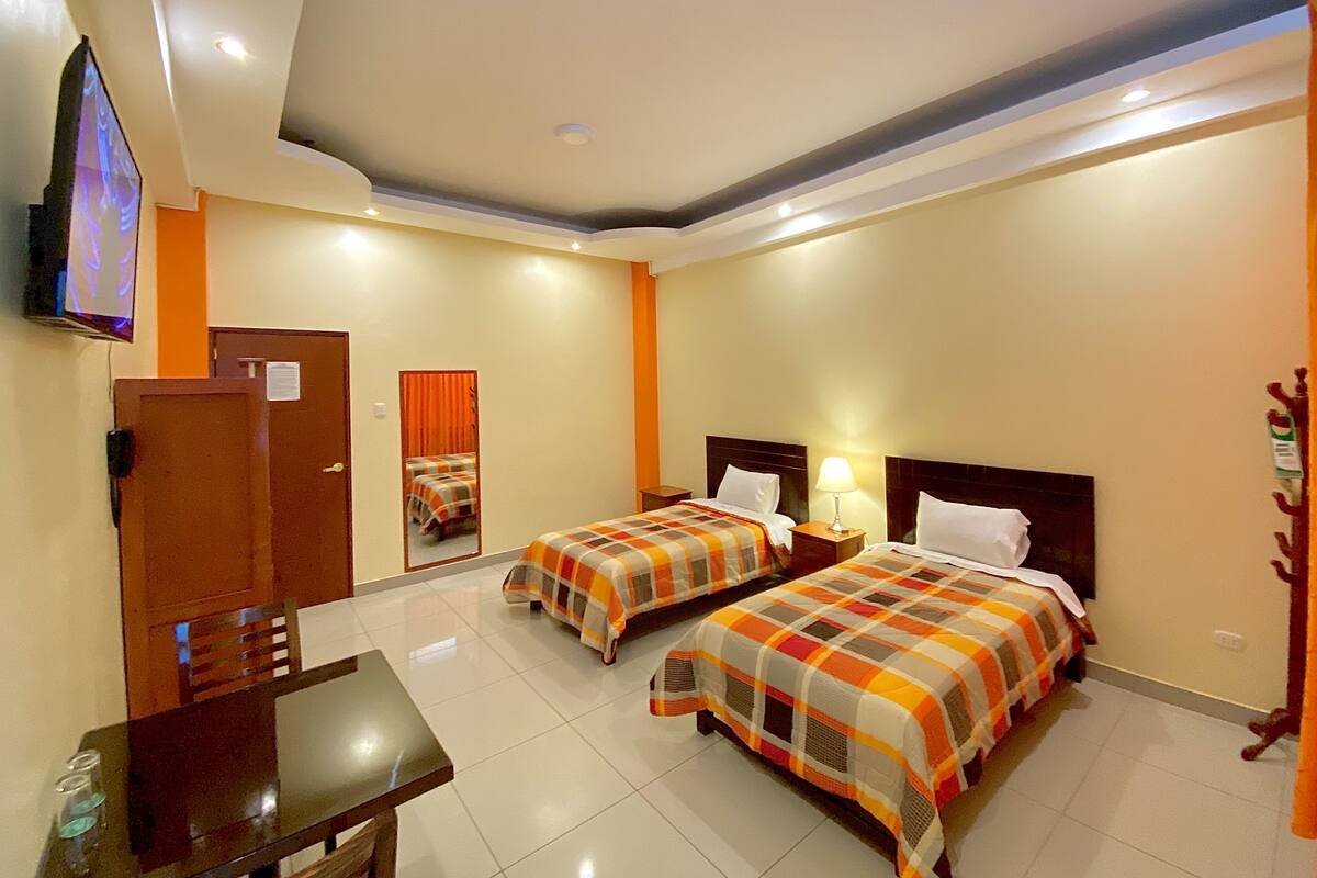 Double Room | Down comforters, minibar, laptop workspace, soundproofing