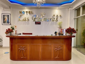 Reception - Hotel Las Palmeras - Huacho (Huacho)