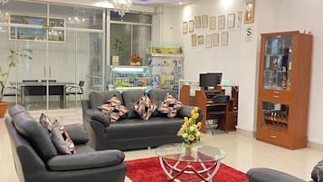 Sala de estar en el lobby