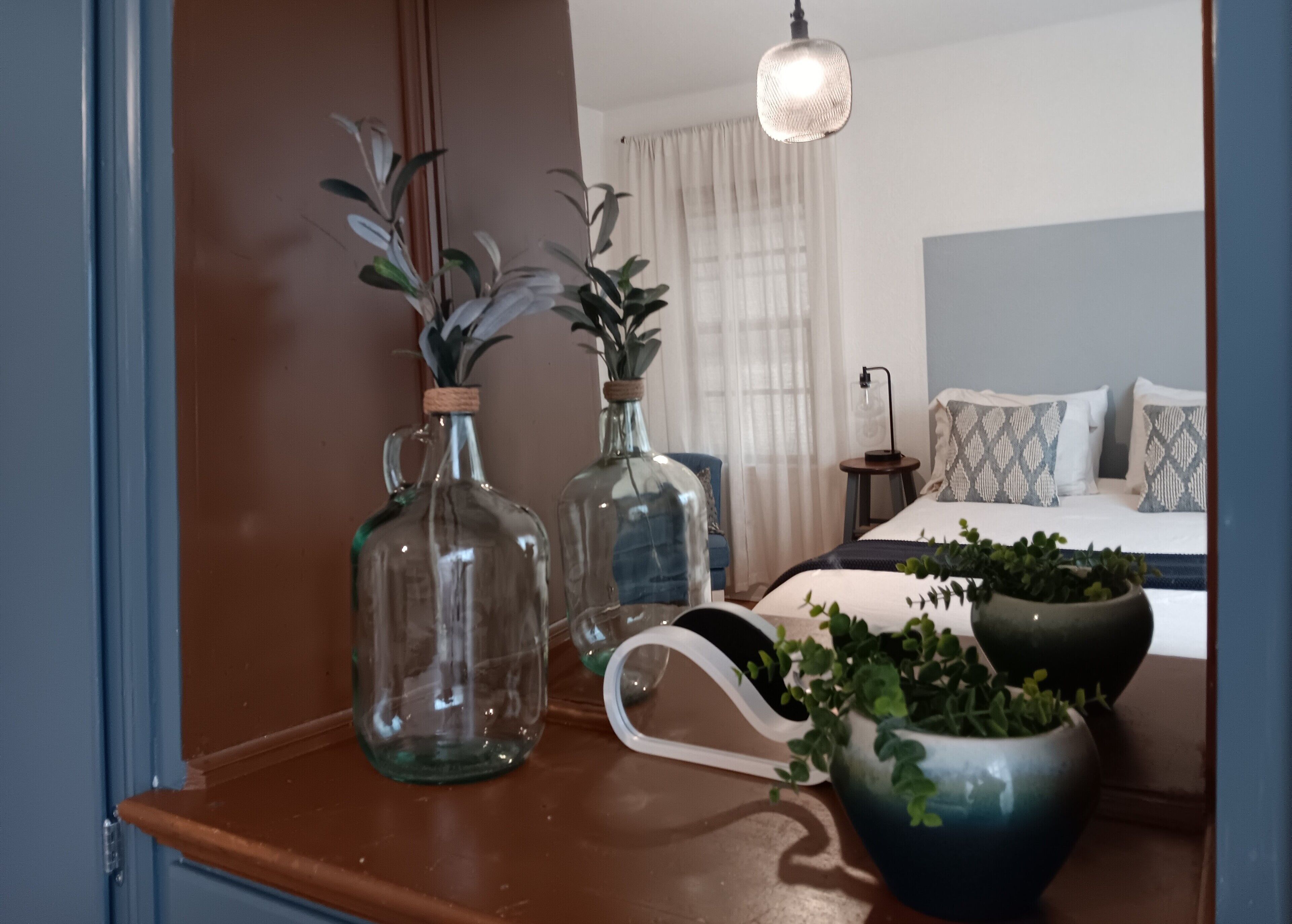 3 habitaciones, tabla de planchar con plancha y wifi gratis 