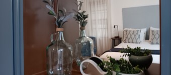 Briarcliff Cottage · Cozy 1950s Home Near Downtown