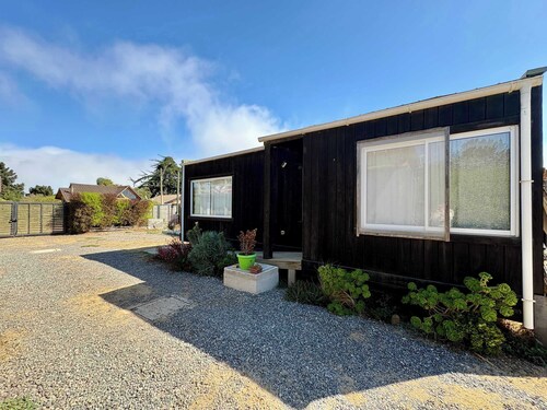 Wheelchair-Friendly Quintay Cabin w/ BBQ & Terrace