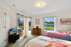 Room - Luxury 4bedrooms /3Full Bathrooms Villa with a Games Room & Heated Pool (Davenport)