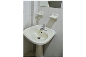 Bruser, Toiletpapir