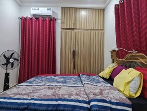 3 habitaciones, wifi y ropa de cama 
