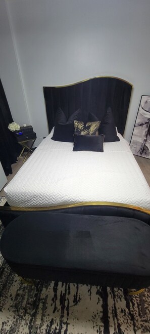 1 slaapkamer, een kluis op de kamer, gratis wifi, beddengoed