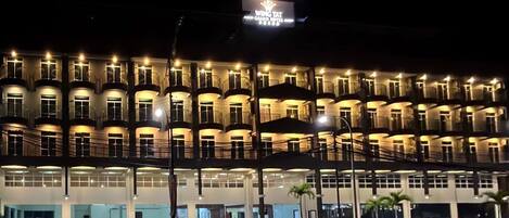 Framhlið gististaðar