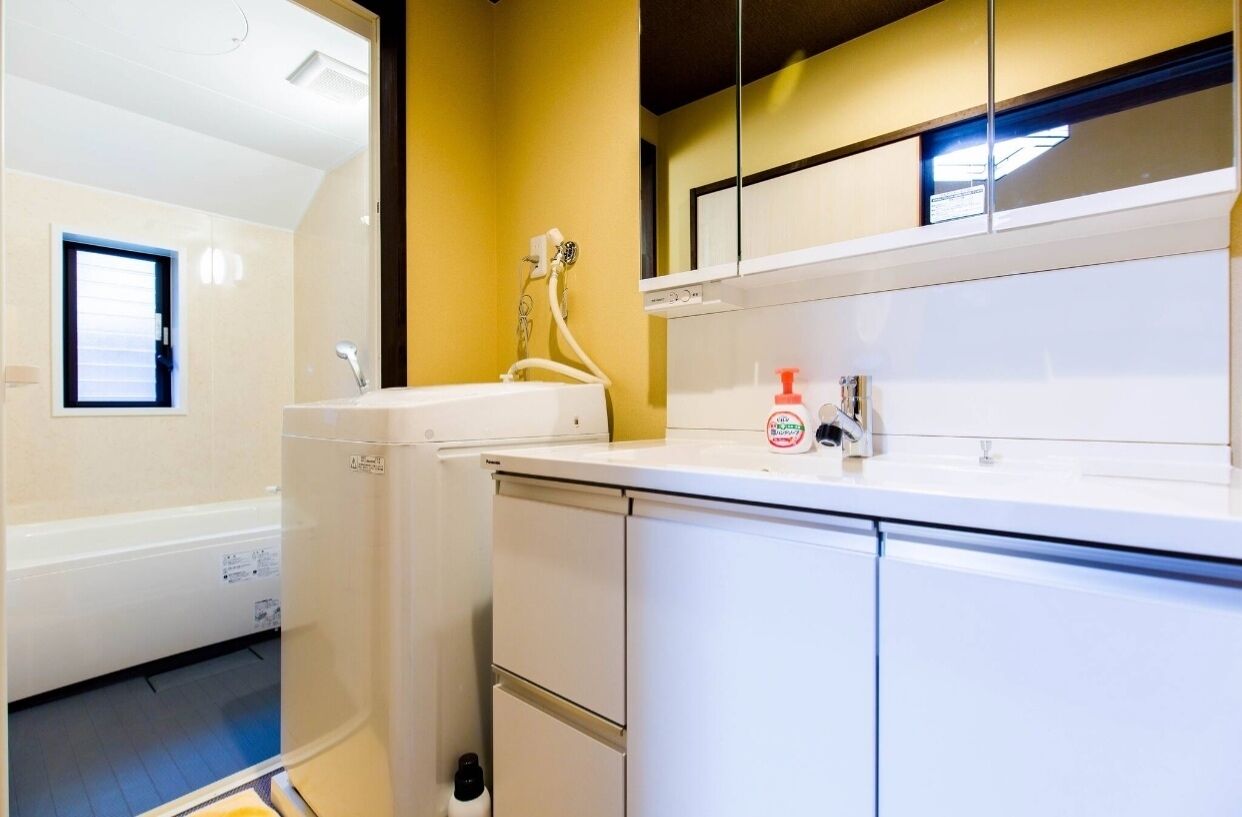 尊荣客房 | 浴室 | 独立的浴缸和淋浴、深泡浴缸、大花洒淋浴喷头、免费洗浴用品