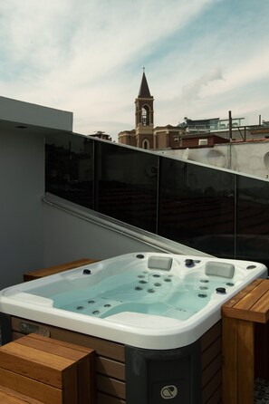 Suite with Terrace | Terrace/patio - Louis Rooms (Istanbul)
