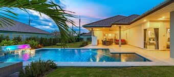 Private 3 Bedroom Pool Villa MS22