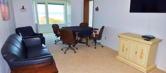 New Listing! Cozy beachfront getaway with amazing views and miles of sandy beaches