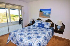 4 bedrooms, iron/ironing board, WiFi