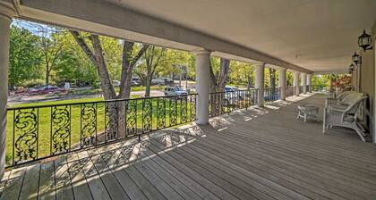 Townhome Steps From the Marina