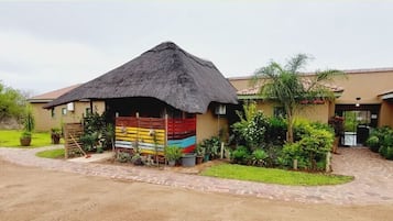 Façana frontal de l'allotjament
