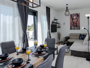 House (Six Bedroom Guest House with Swimming) | Dining room - Villa Infinity (Kastela)