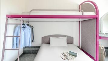 Basic-Doppel- oder -Zweibettzimmer, Nichtraucher | Schreibtisch, kostenloses WLAN, BettwÀsche