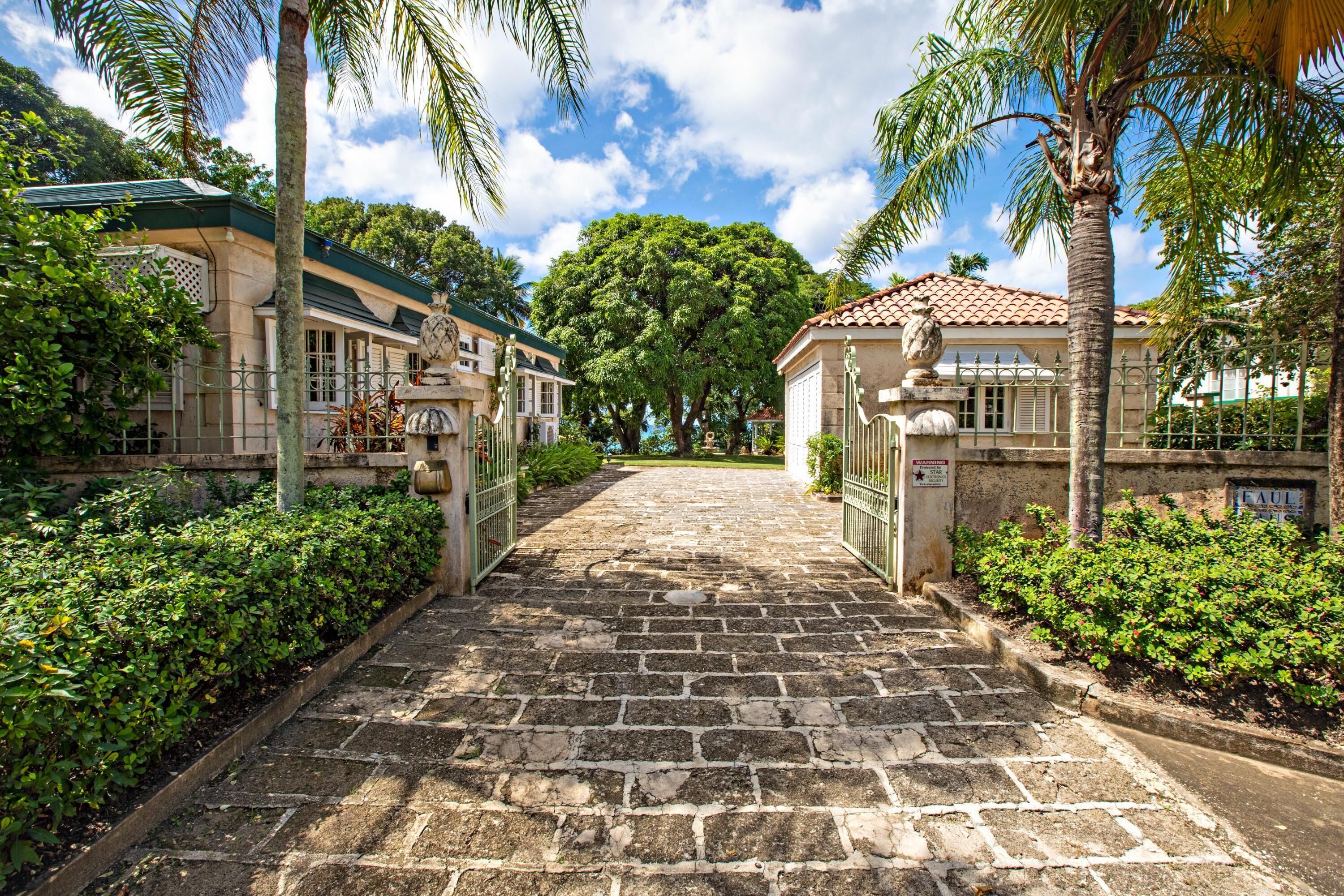 Villa, 2 Bedrooms | Property grounds