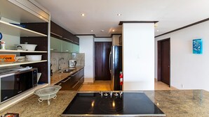 Unclassified image, 4 of 17, button - Coral Cove 1 by Barbados Sotheby's International Realty (Paynes Bay)