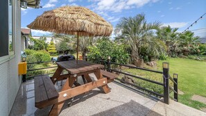 Basic Room, 2 Bedrooms (dokchae) | 2 bedrooms, free WiFi - Lalapipo Jeju (Jeju City)