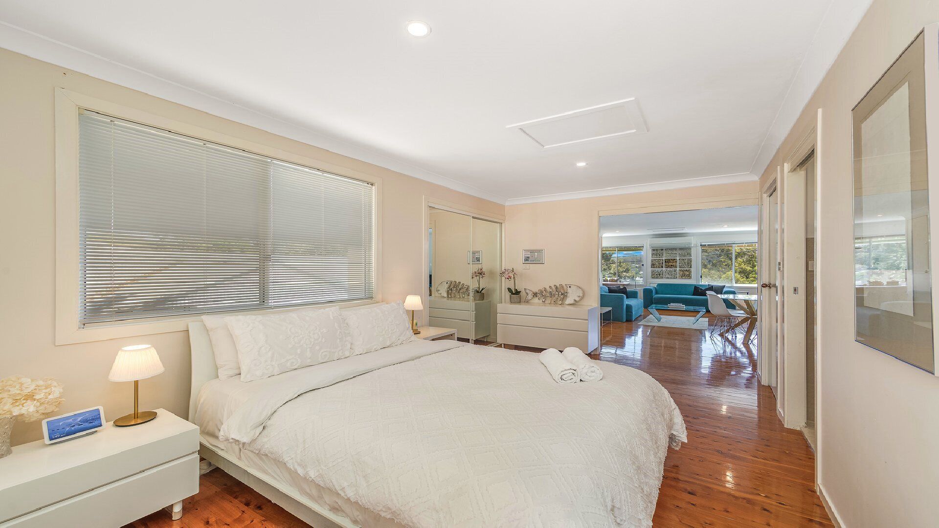 2 bedrooms, desk, iron/ironing board, free WiFi