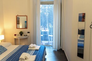 2 Schlafzimmer, Schreibtisch, Bügeleisen/Bügelbrett, kostenloses WLAN