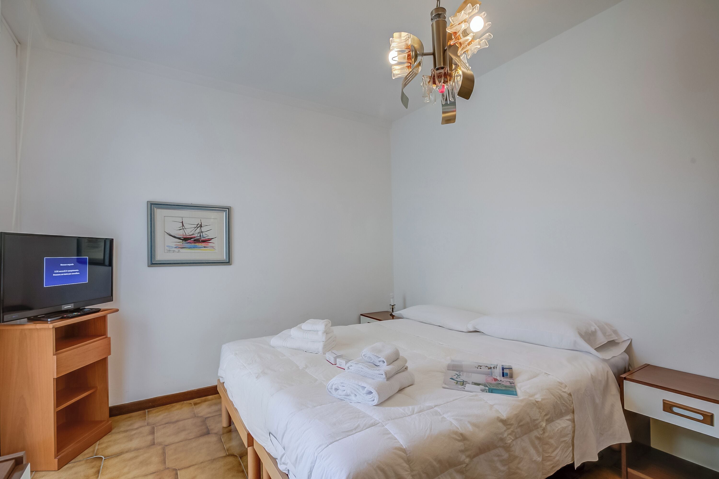 Family Apartment, Multiple Bedrooms (Appartamento Mary Few Minutes From) | 2 bedrooms, laptop workspace, iron/ironing board, free WiFi