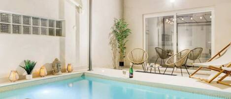 Ulkouima-allas, lämmitetty uima-allas