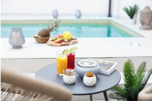 Outdoor pool, a heated pool