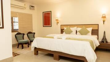 Executive Double Room | Premium bedding, free WiFi, bed sheets