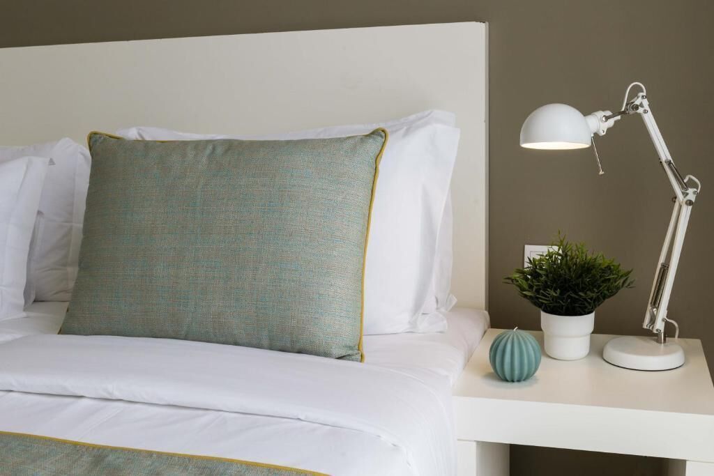 Zimmersafe, schallisolierte Zimmer, kostenloses WLAN, Bettwäsche