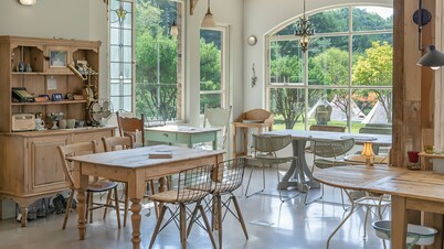 Geumsan Lalaland Caravan