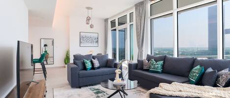 Deluxe Apartment | Living area