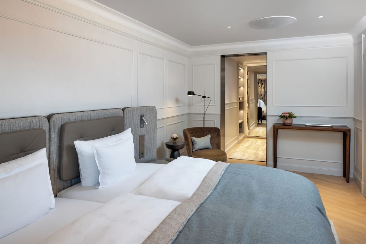 Penthouse (Suite Gartenfluegel II) | 1 phòng ngủ, bộ đồ giường kháng dị ứng, chăn bông, minibar