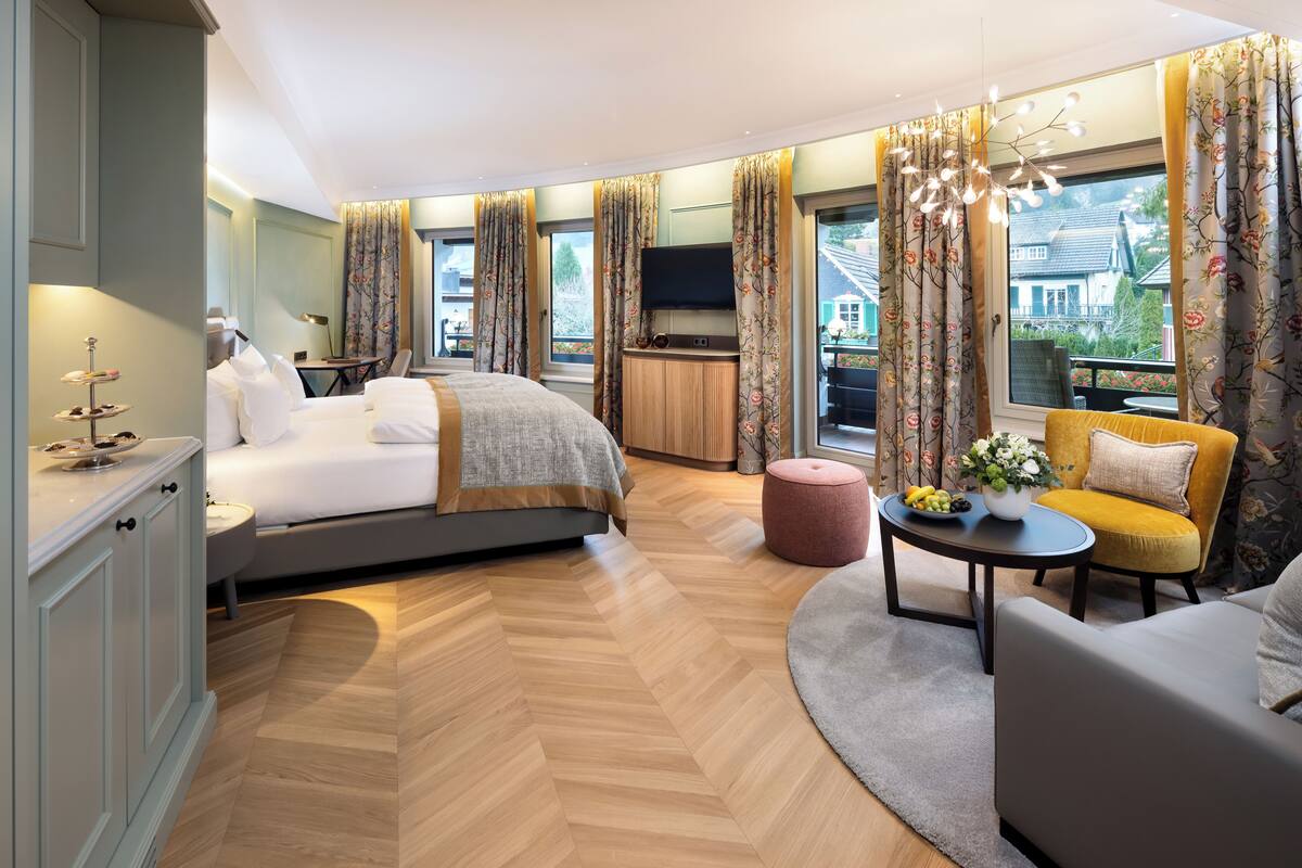 Apartment (Gartenfluegel) | Premium bedding, down comforters, minibar, in-room safe