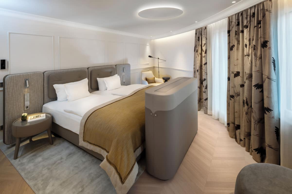 Penthouse (Suite Gartenfluegel I) | 1 phòng ngủ, bộ đồ giường kháng dị ứng, chăn bông, minibar