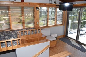 Interior - Treehouse- Fire Pit, Basketball Court, Bikes, Kayaks & Casita w/ Game Room (Chincoteague)