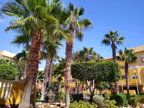 Apartment with terrace close to the golf course and the beach