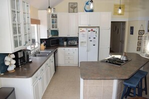 Microwave, oven, dishwasher