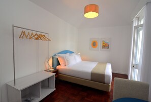 Studio Superior | Bộ đồ giường cao cấp, nệm có lớp đệm bông, trang trí khác biệt 