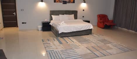 4 habitaciones, tabla de planchar con plancha y wifi gratis