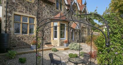 Gable Lodge
