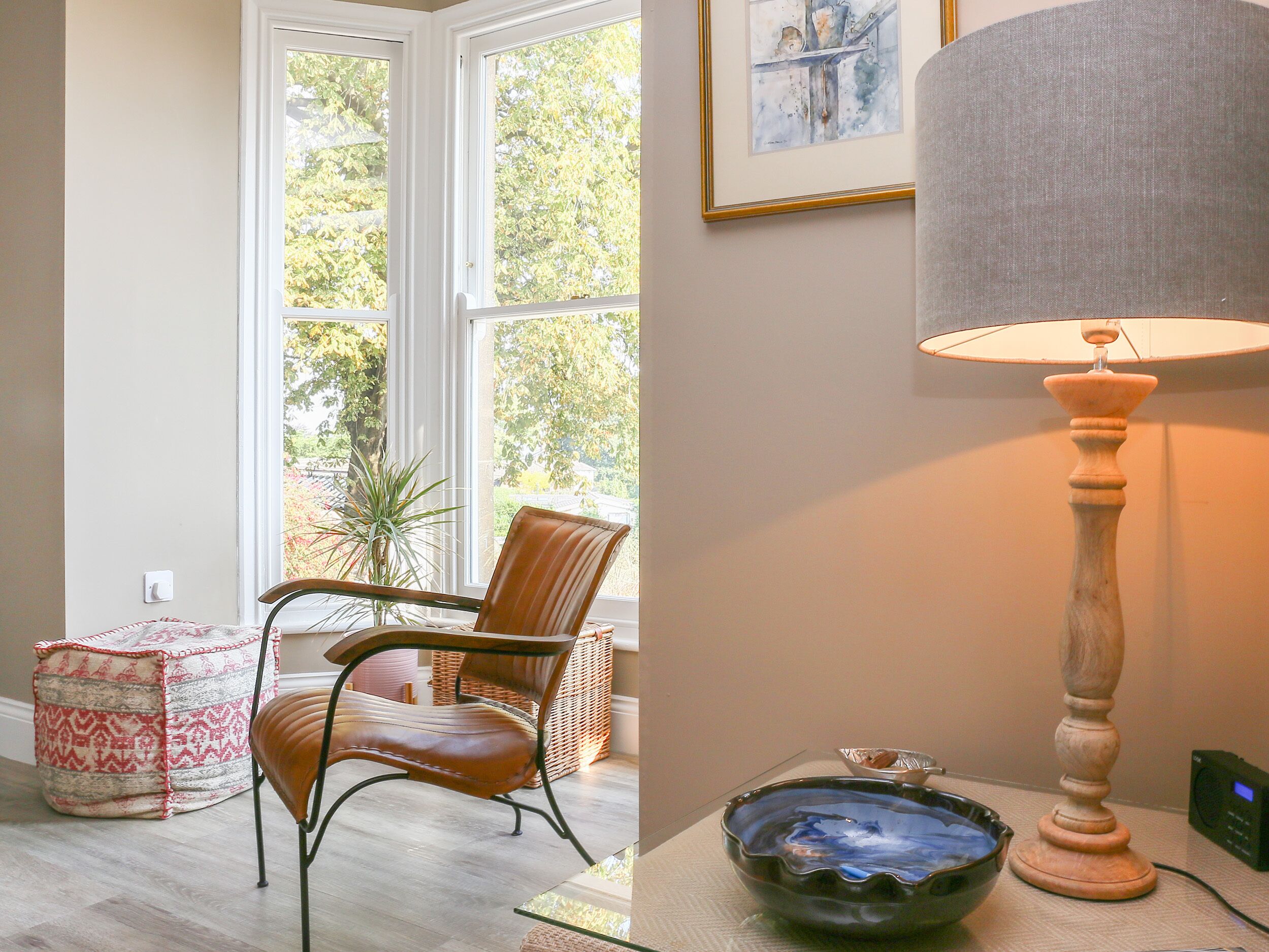 Tủ lạnh, máy rửa bát, ấm điện, lò nướng bánh mì 