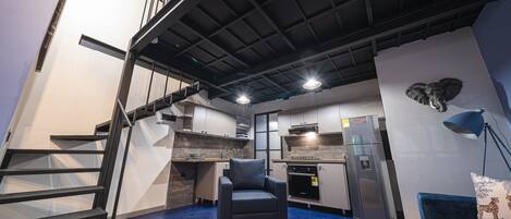 Apartment, 1 Bedroom | Private kitchen