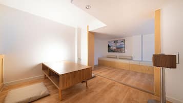 Deluxe Double Room | Premium bedding, free WiFi, bed sheets