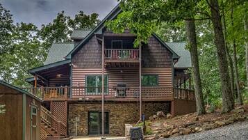 Cabin, 4 Bedrooms | Exterior
