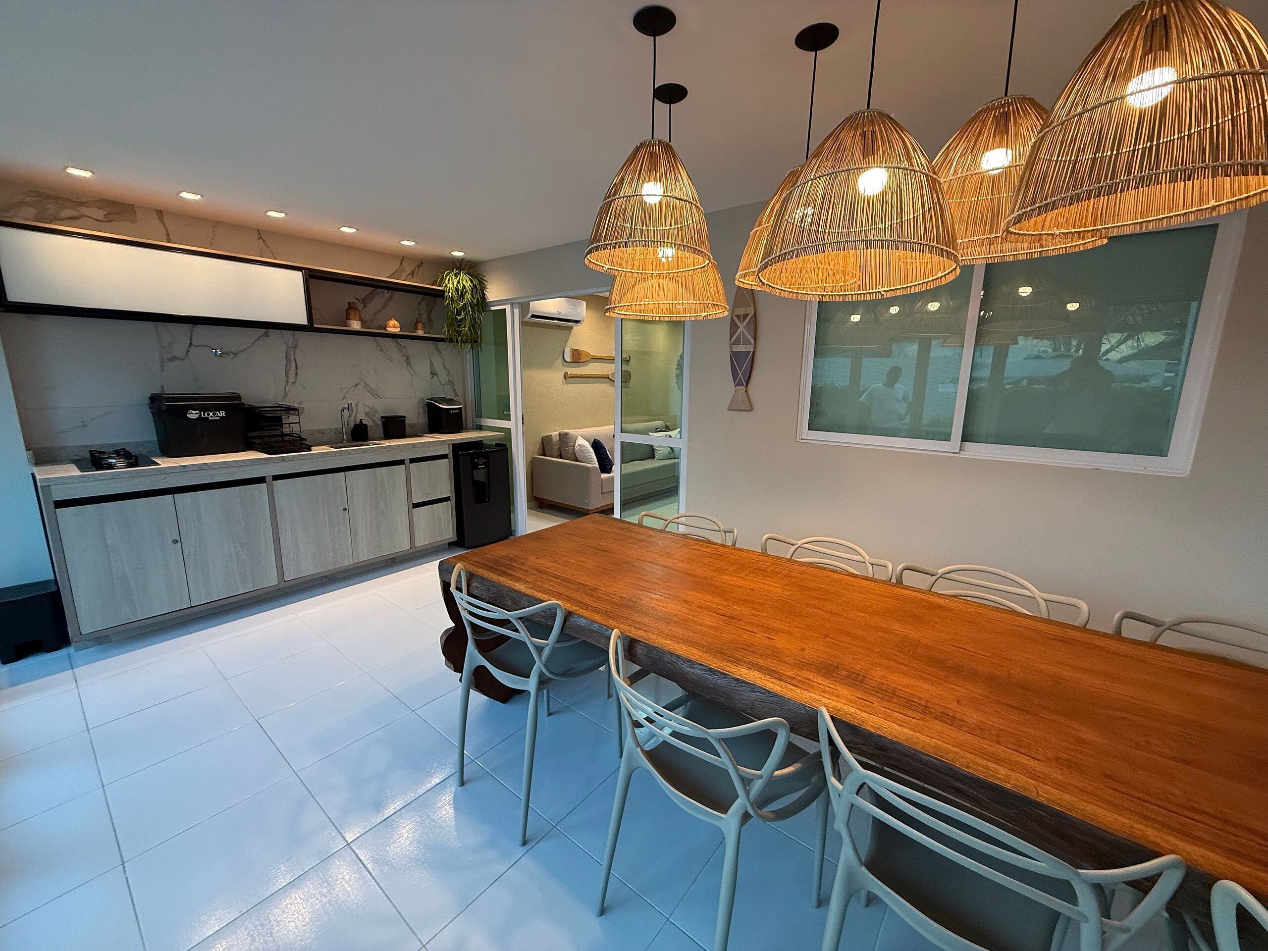 Family Apartment | Dining