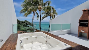 ET07H - Flat 204 - 321057375 FLAT 204 COM JACUZZI VISTA MAR/PISCINA | 露台/庭院