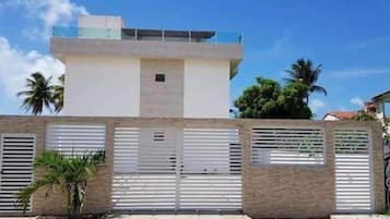 ET06H - Flat 201 324939187 FLAT 201 COM JACUZZI E VISTA MAR/PISCINA | 外觀