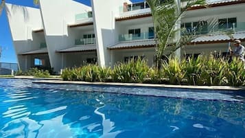 ET09H - Flat 101 324939125 FLAT 101 TERREO COM VISTA JARDIM | 泳池 | 室外泳池;08:00 至 22:00 開放;免費小屋、泳池傘