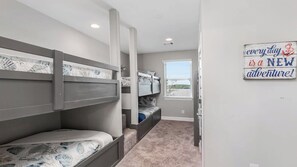 5 chambres, fer et planche à repasser, accès au Wi-Fi (inclus)